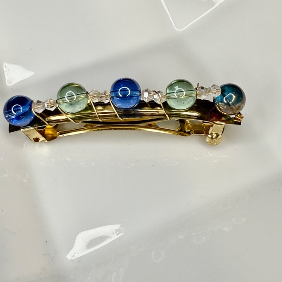 Hand Crafted Blue & Green Round Bead & Clear Crystals Gold Tone Hair Clip - Picture 3 of 7